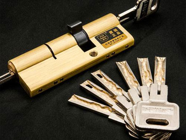 坡头24小时上门开锁公司