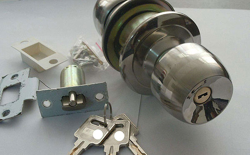 坡头24小时上门开锁公司