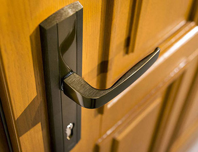 坡头24小时上门开锁公司